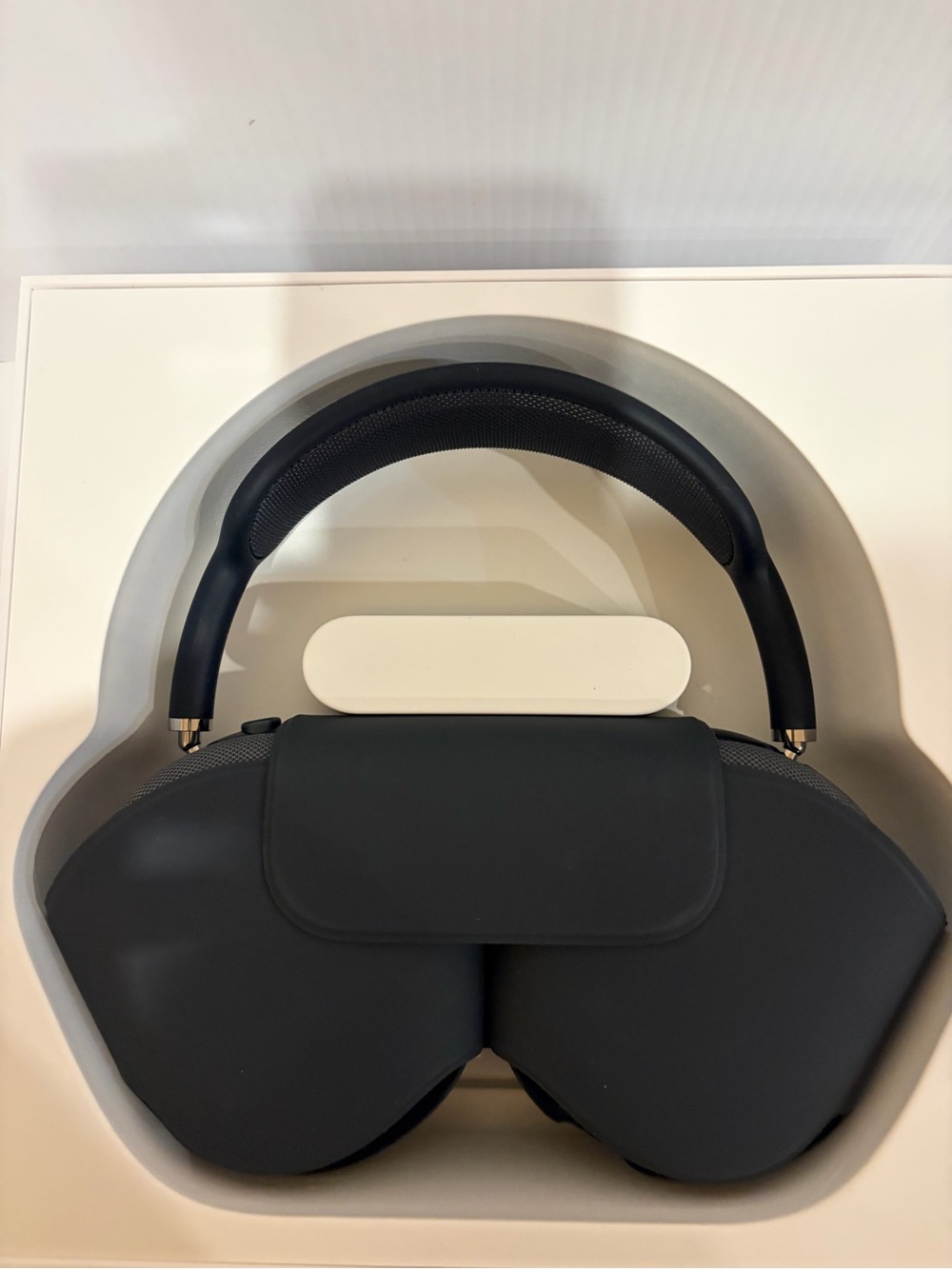 Apple AirPods Max Wireless Noise Cancelling Headphones USB-C